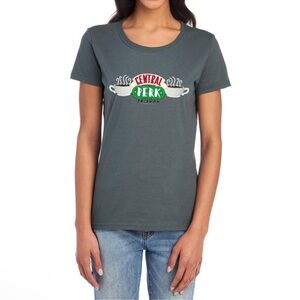 Friends | Central Perk Coffee Short Sleeve Tee in Gray Size XL